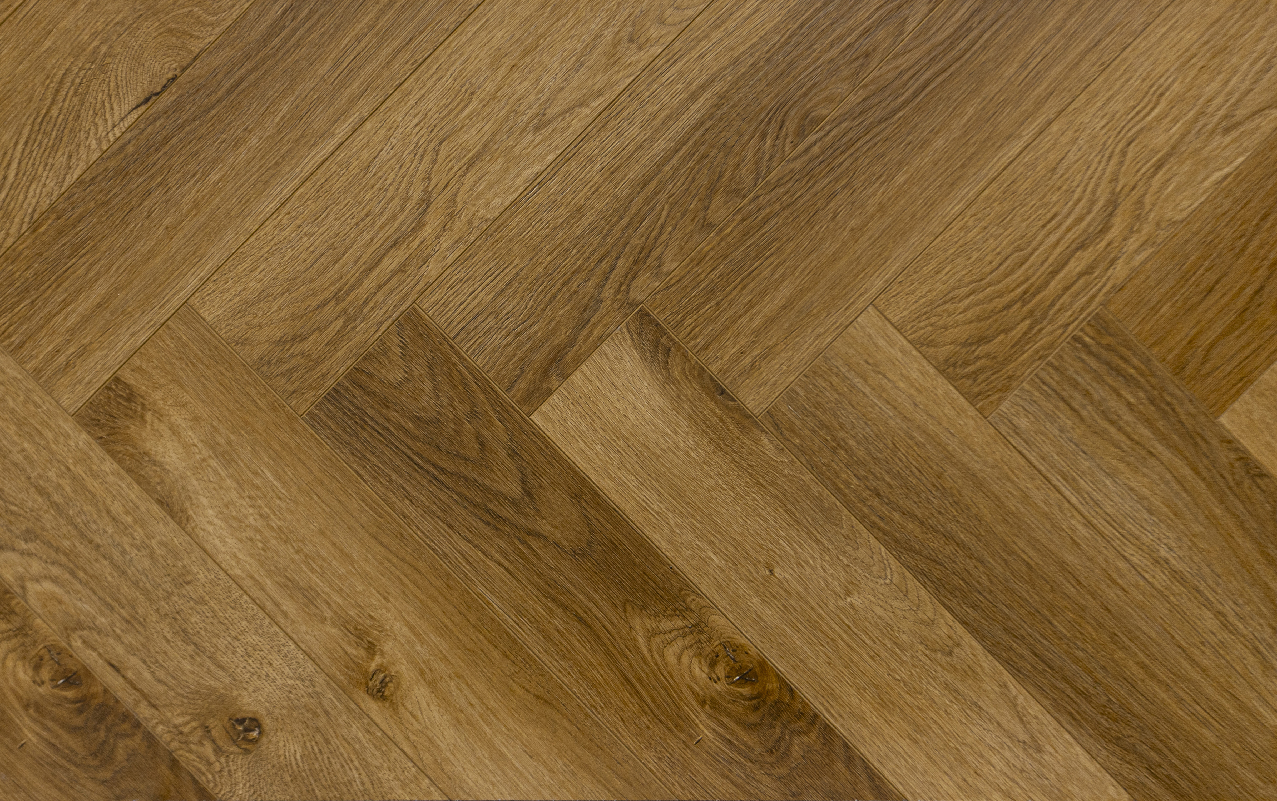 Ламинат Yumixfloor Роял хаос Дуб Град RH205
