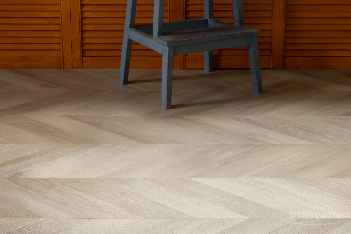 SPC ламинат Vinilam Parquet Chevron Сезар RI4445118CL4