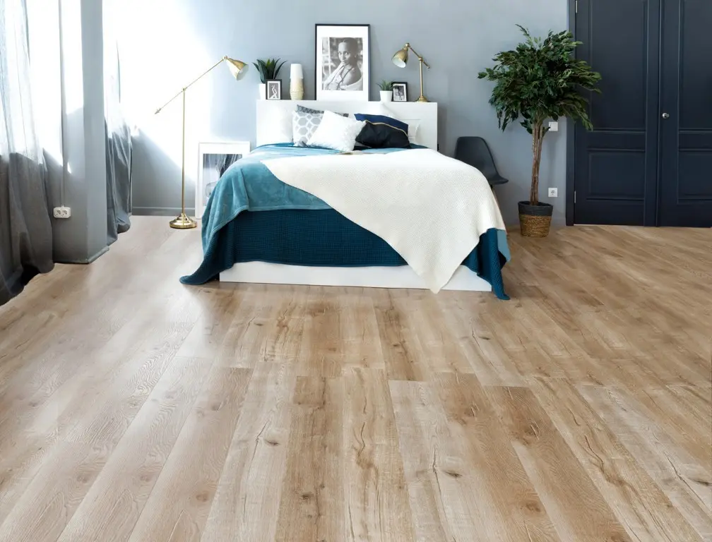 SPC ламинат Alpine Floor Натуральное дерево (Real Wood) Дуб натуральный ECO 2-5 MC